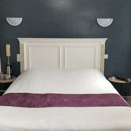 Les Grands Voyageurs Hotell Concarneau Exteriör bild