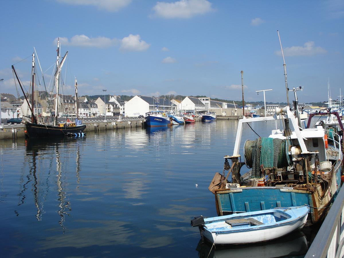 Les Grands Voyageurs Hotell Concarneau Exteriör bild